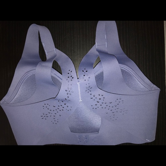 Victoria Secret “Angel Max” sports bra - Picture 2 of 4